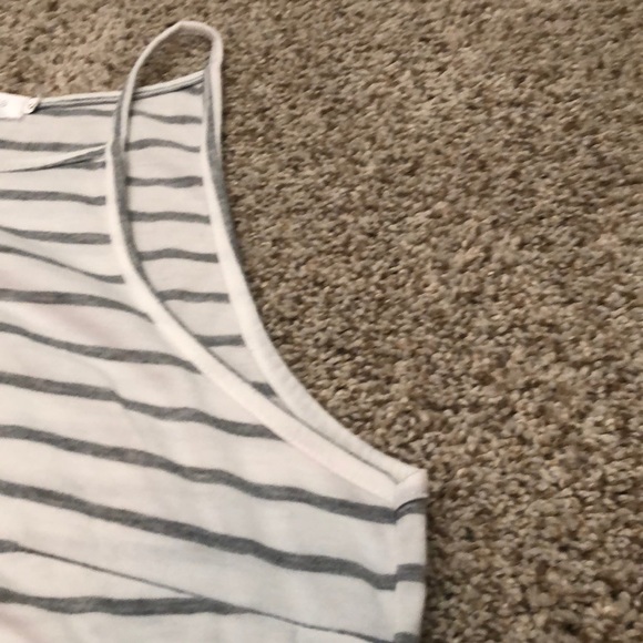 Tank top - Picture 3 of 4